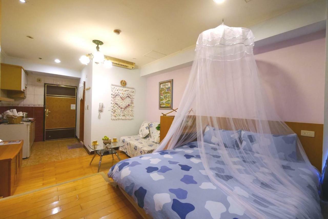 Апартаменти Jia Jia House Гаосюн Екстер'єр фото